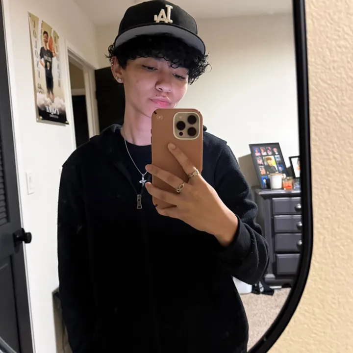 @nikkitheball