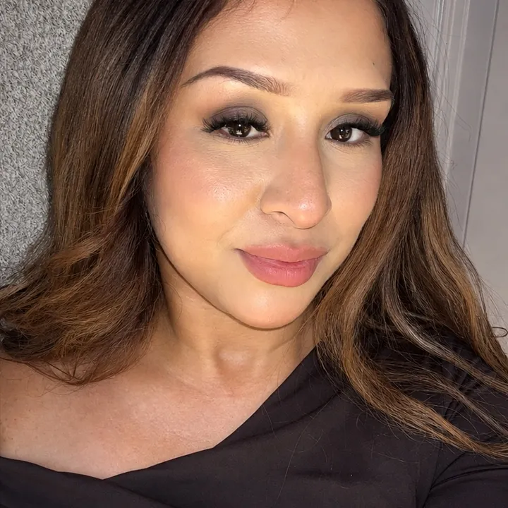 @nallely.g04