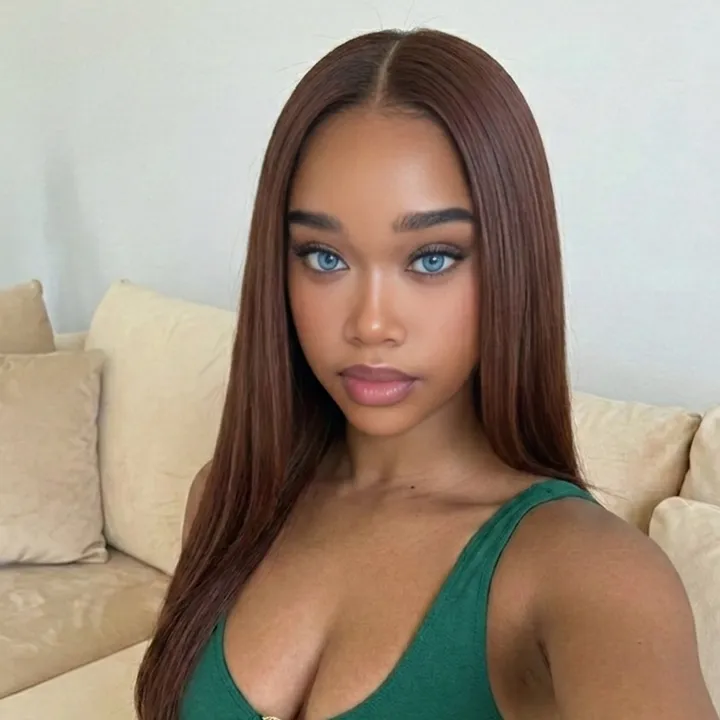 ebonyaurax