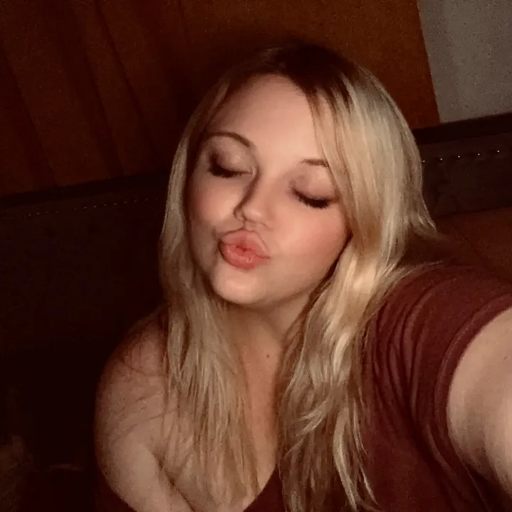 @maeganlovee