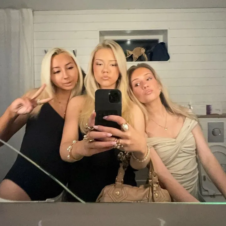 @emelisme