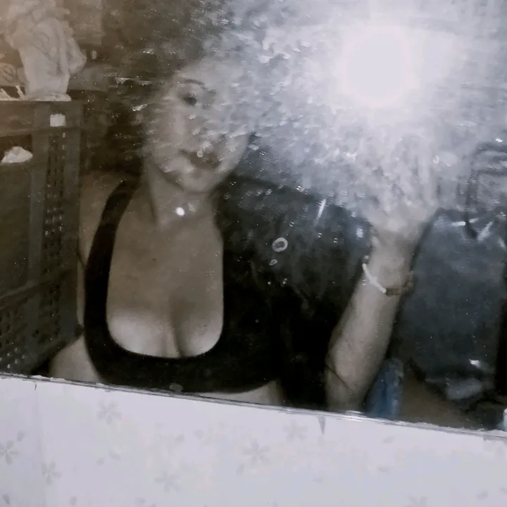@joannayam10