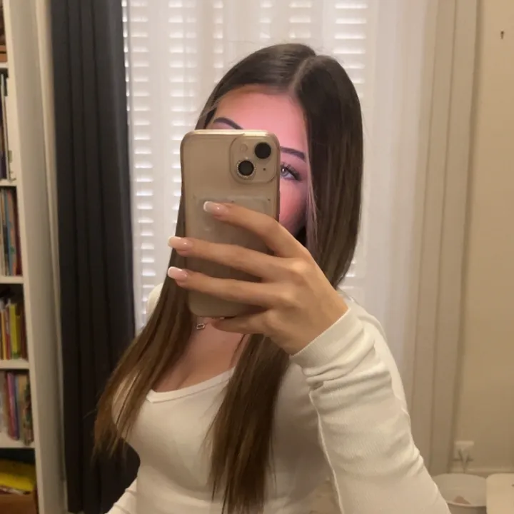 @romane.belln