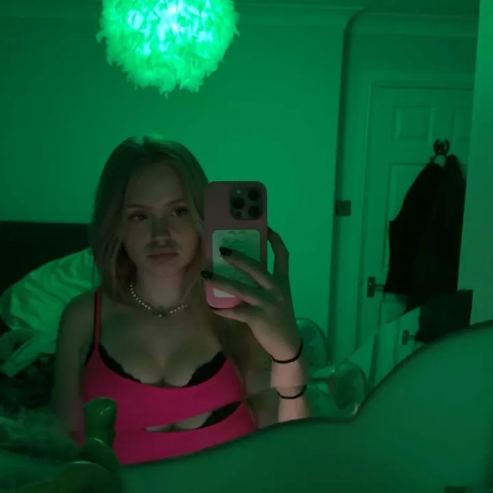 @_dumblond_