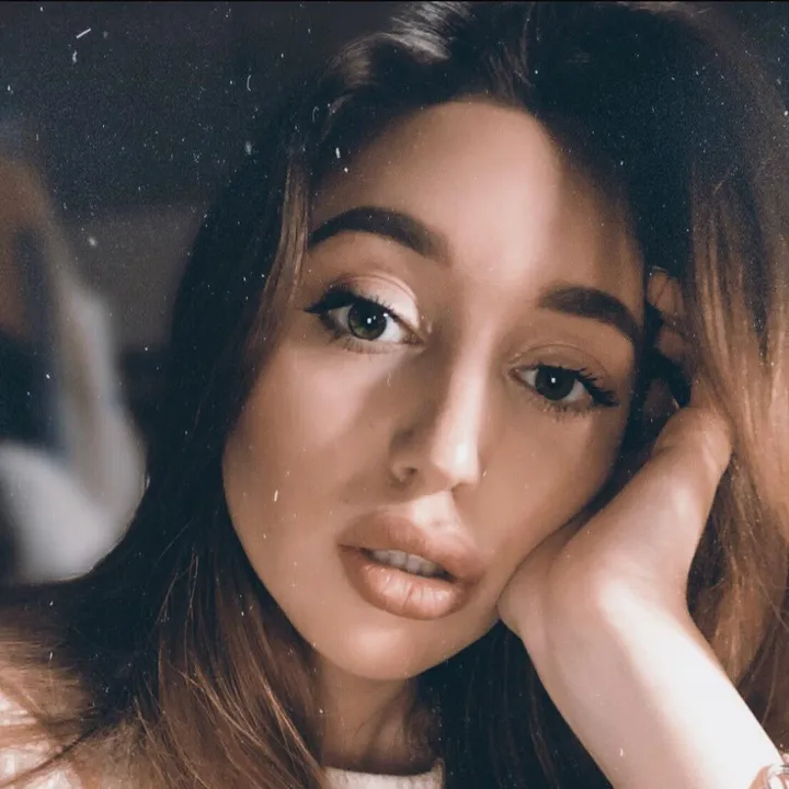 @ayshenkaaaa