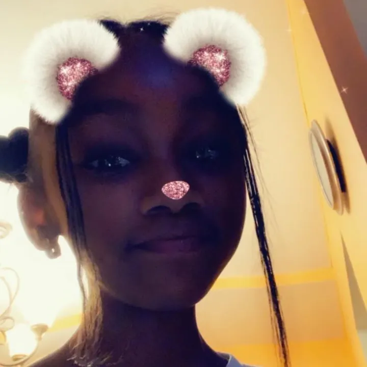 @tiaraubl