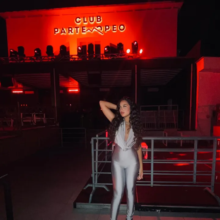 @karolabianco