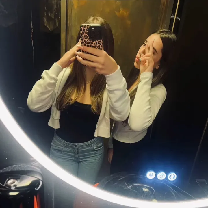 @zoeeevss_