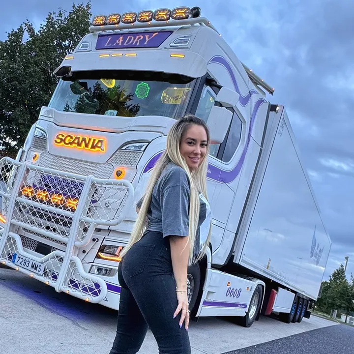 @adryana.oltean