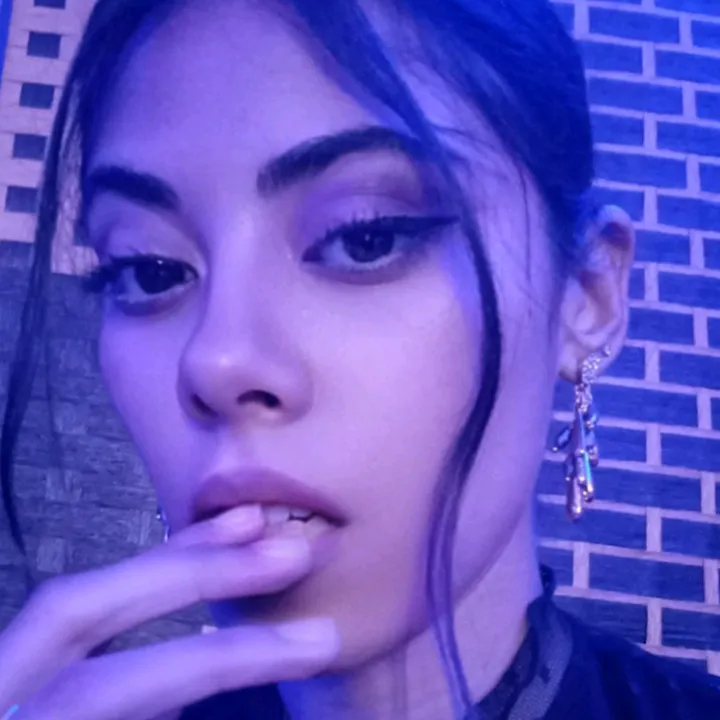 @aysha.thl