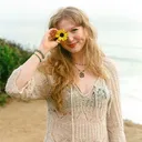 @abigailzoelewis