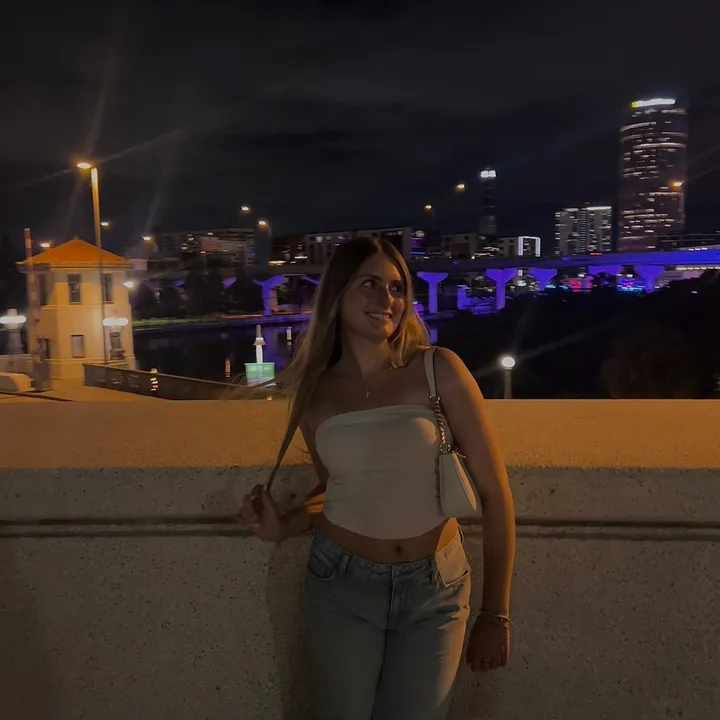 @page_ashlyn123