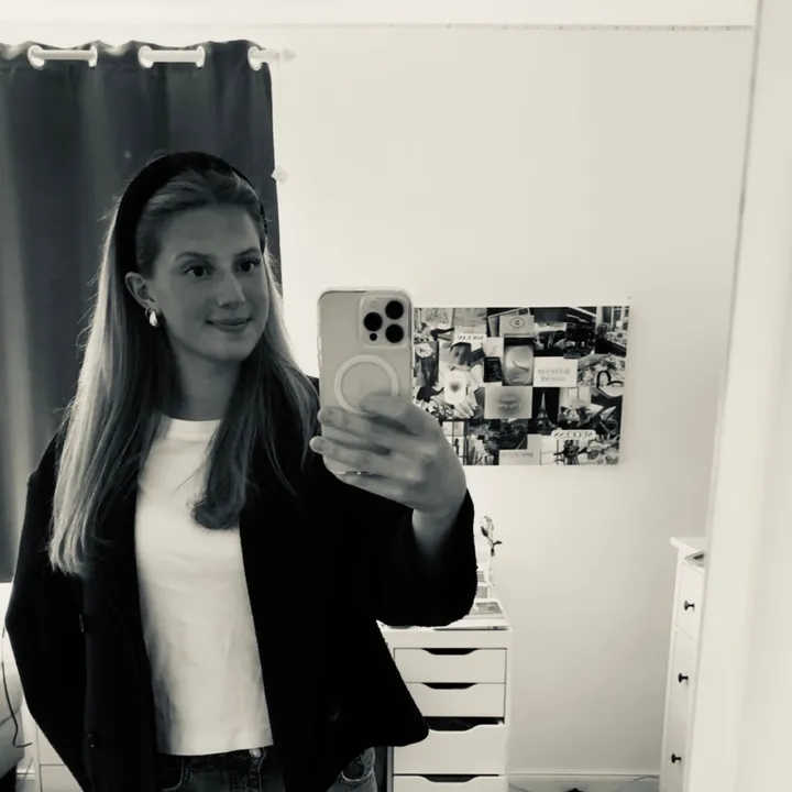 @leni.matildaa