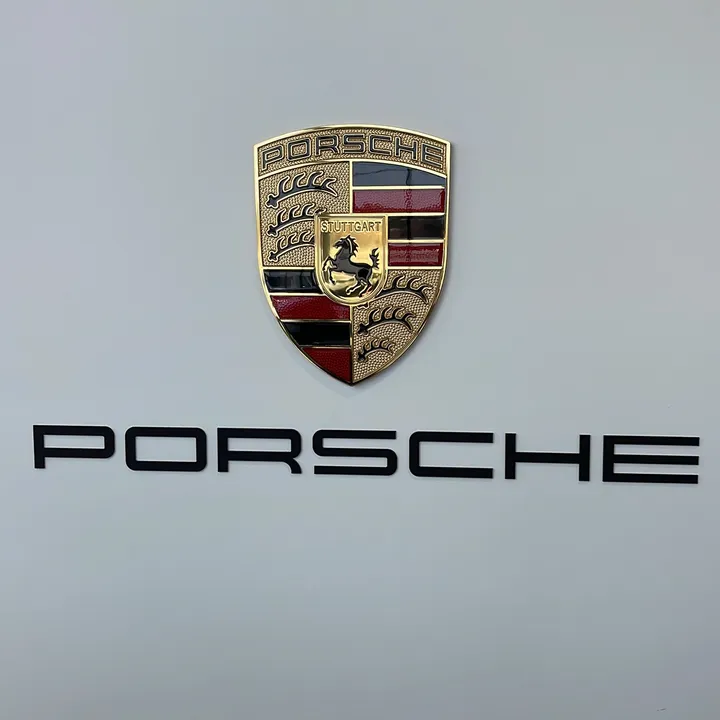 @theartofporsche