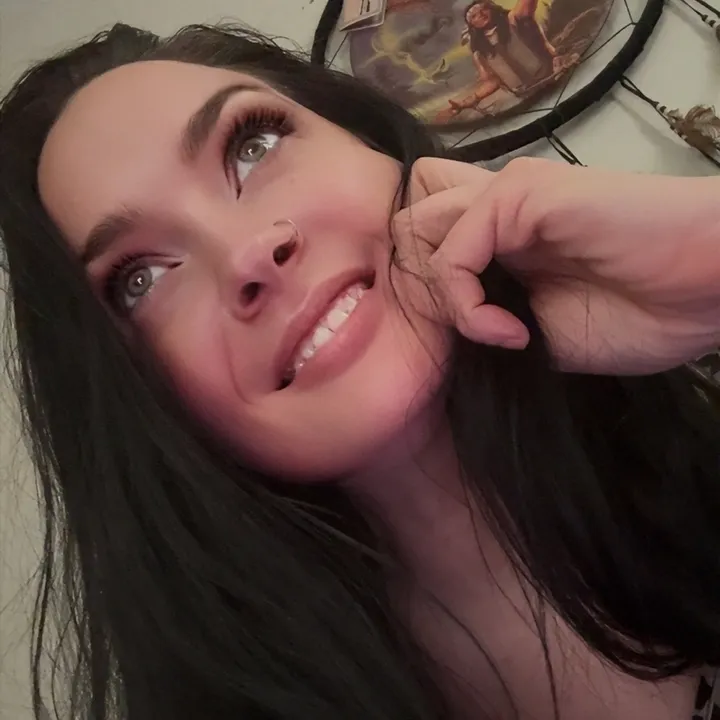 .peachy.bitch