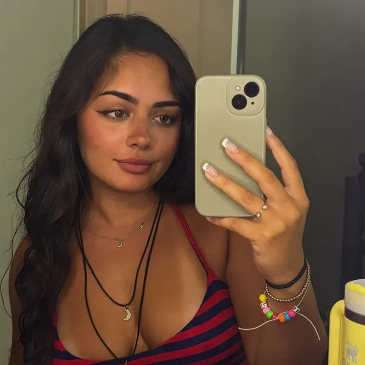 @jordyngisele