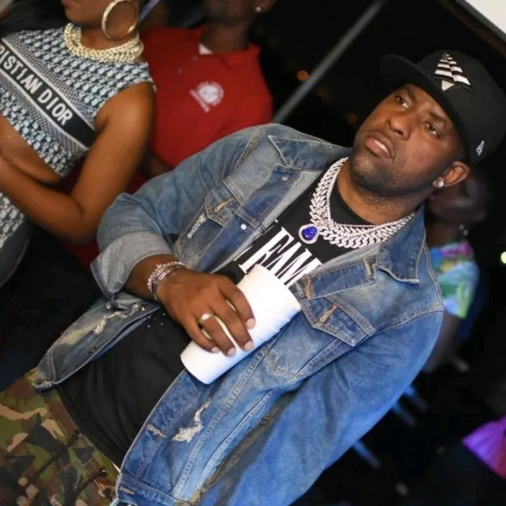 loso_clothing_society
