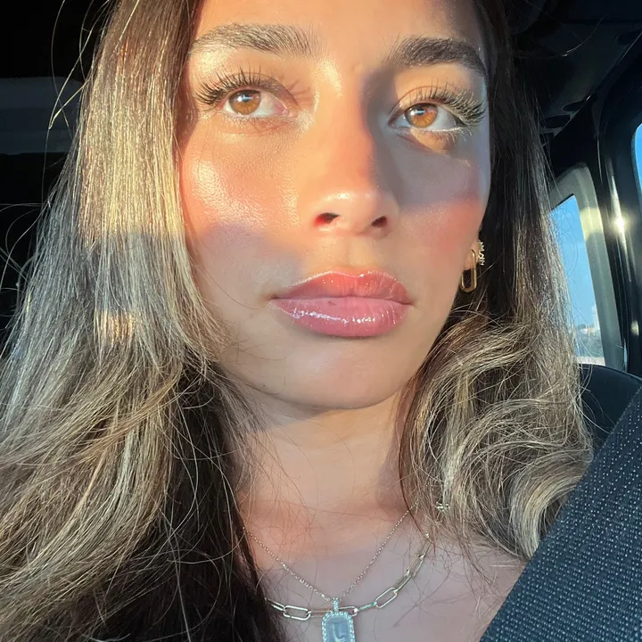 @janelle._.ivy