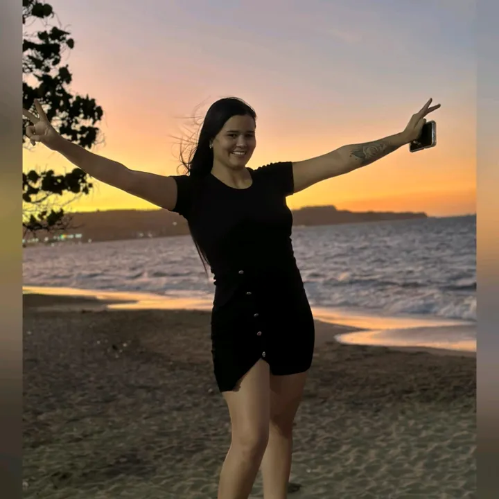 @carogallegos21