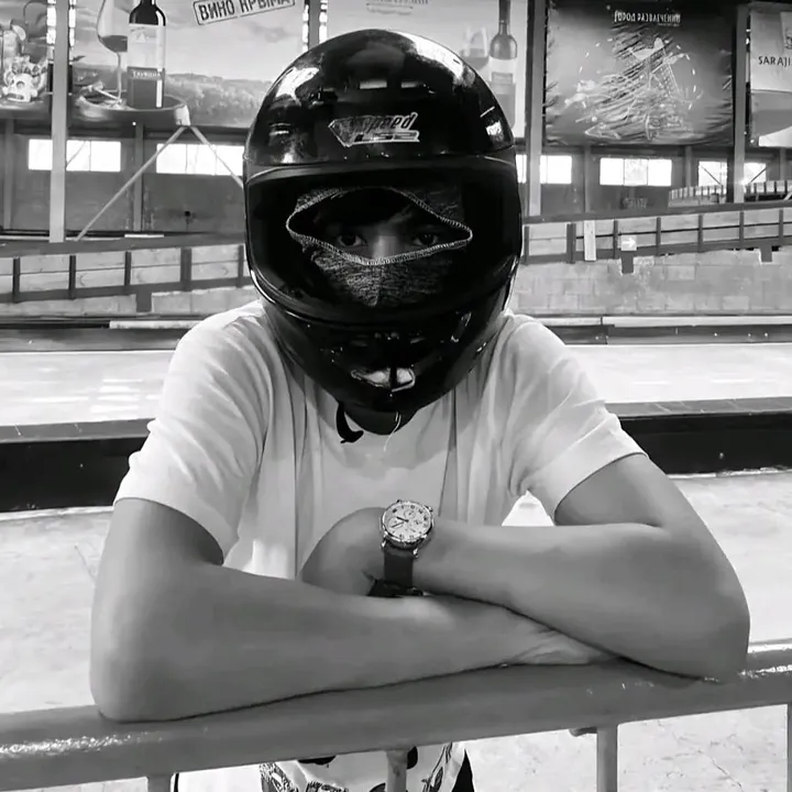 aka.fan02