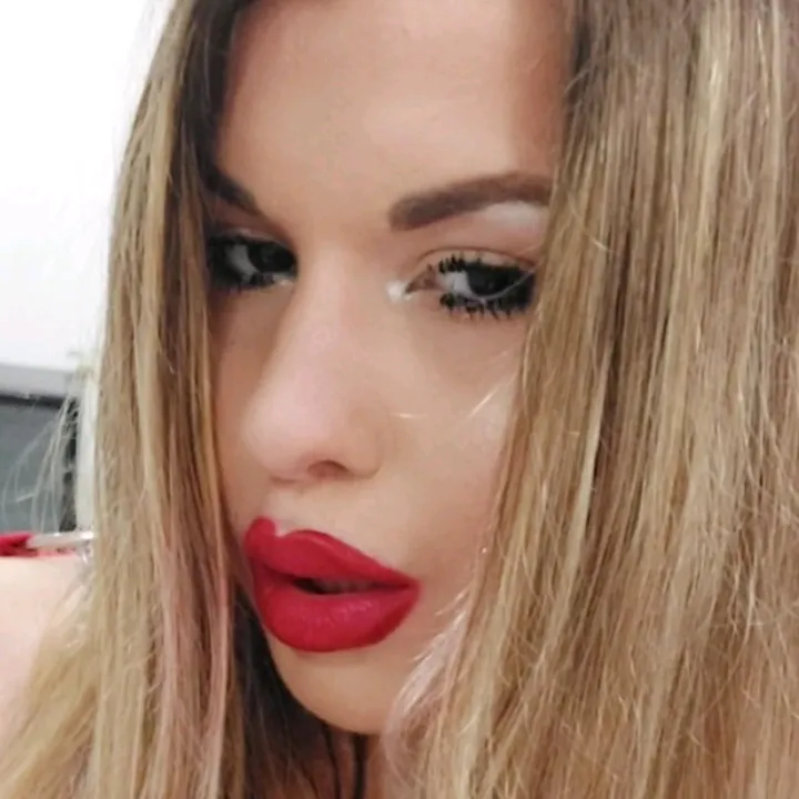 @natalii_mitrovicc