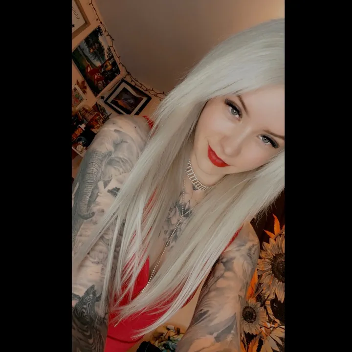 @natasharosemarchand