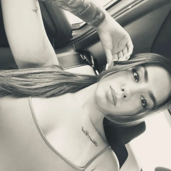 ainaraa.444