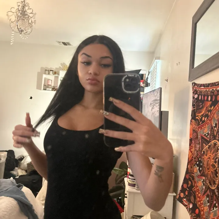 nessierobbie
