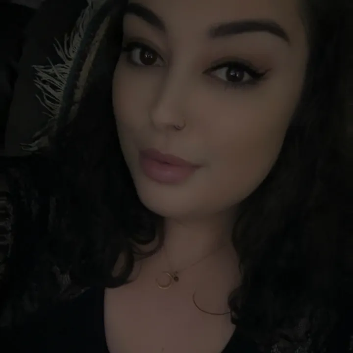 @missnerdycurvy