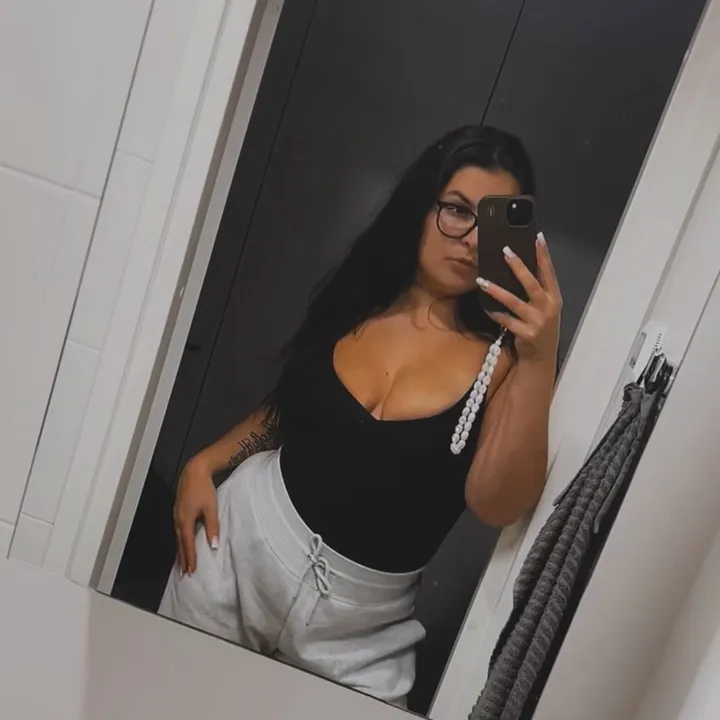 kinglaura_