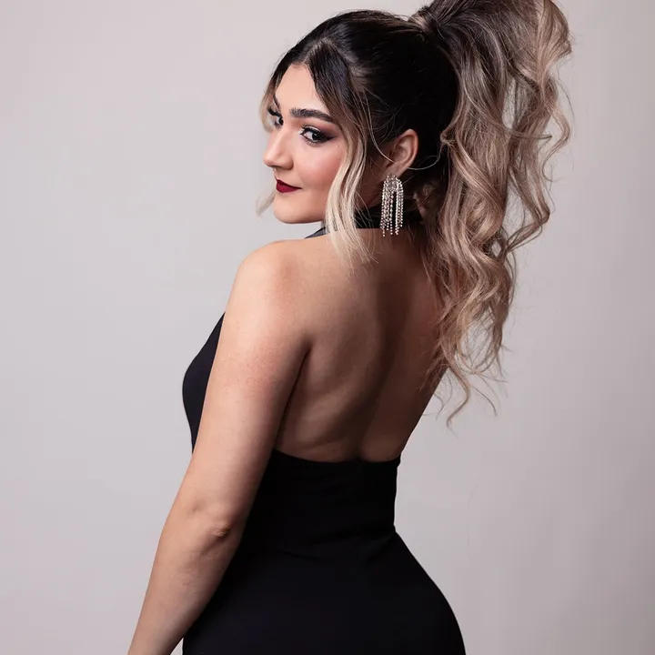 @karlacarrelo