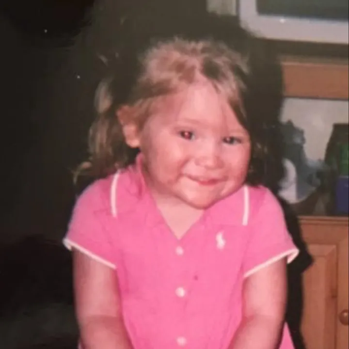 @taylorraeflakes