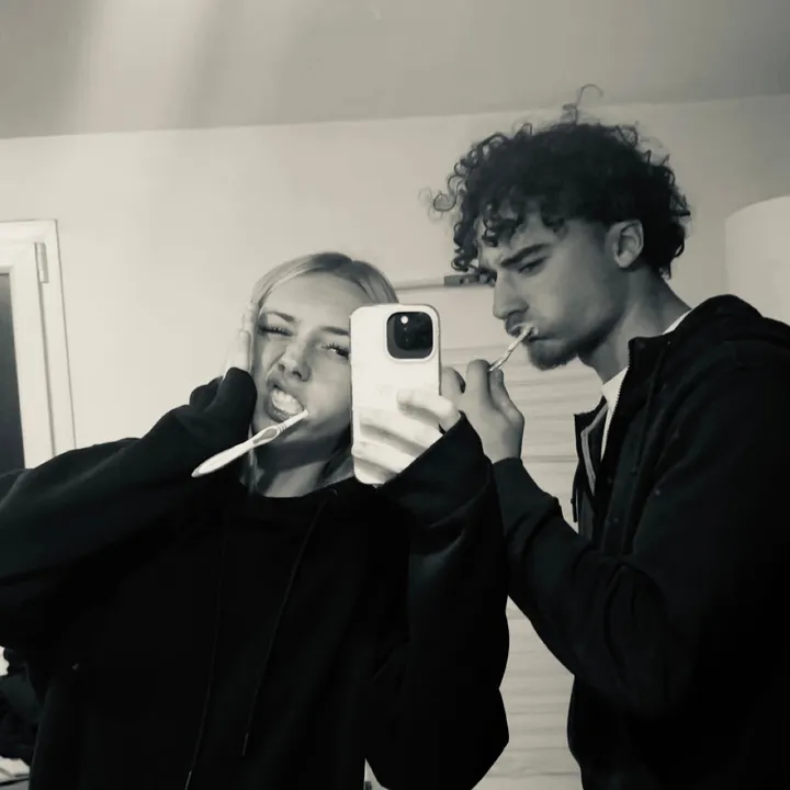@_maelrtt