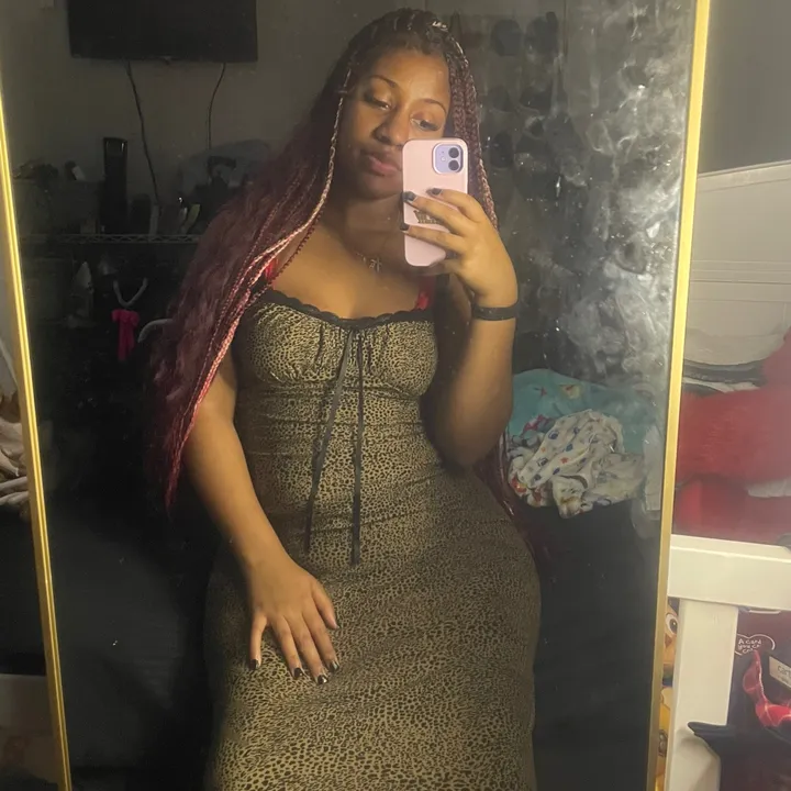 @r3eeee._