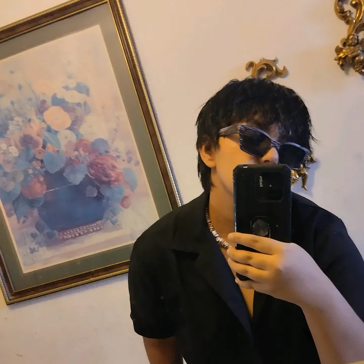 @idshots