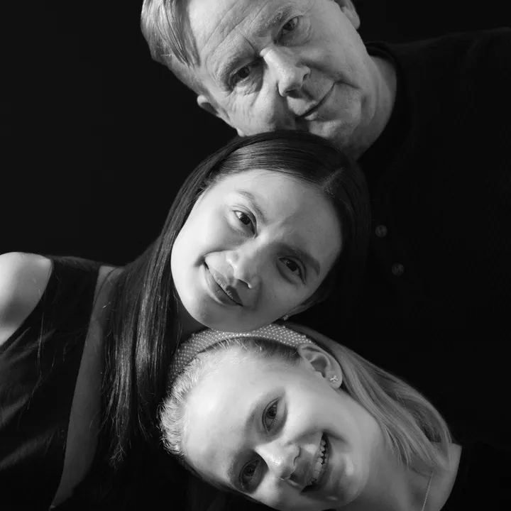 thelarsenfamilyy