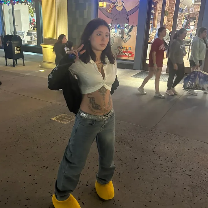 @rileylou3