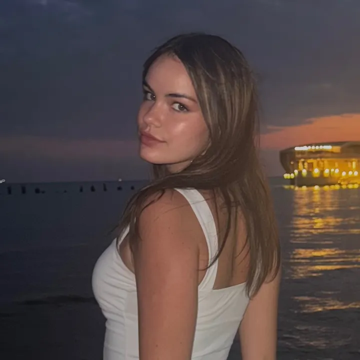 @dana.weber