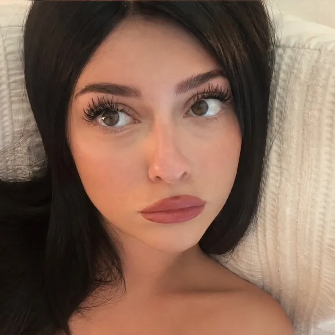 @blondebimbo22