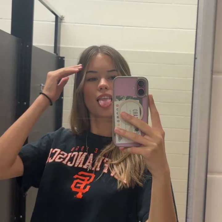 hailey_0979