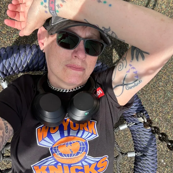 softmasclesbian