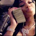 @_prettymoneyfein_