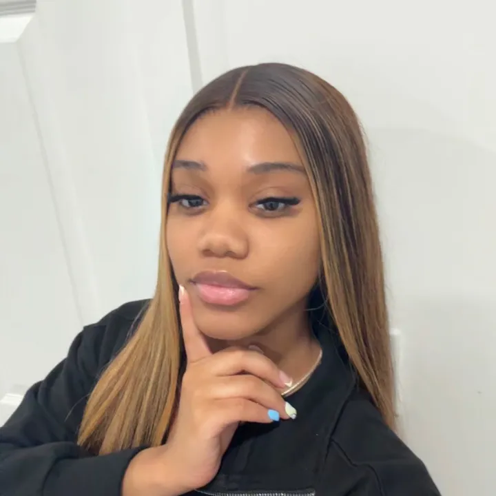 @fineegirllkayy