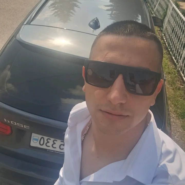 @nikola.lx