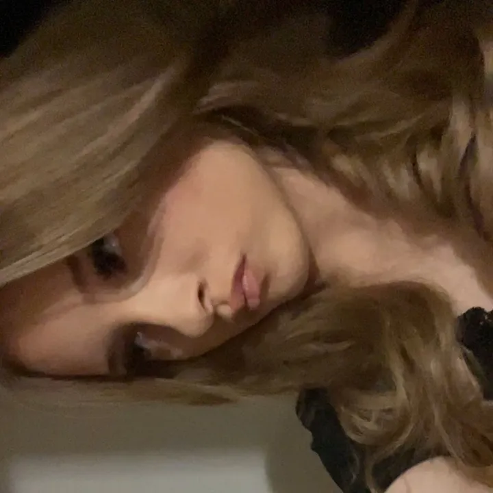 @lcvelyleana