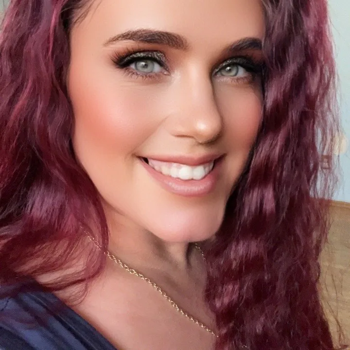 @mamaellie79