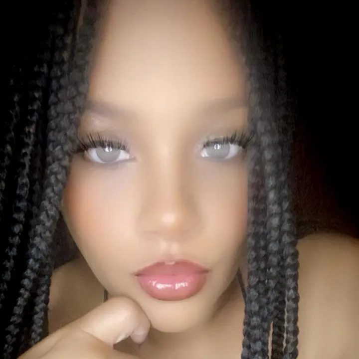@latonyabroadnax