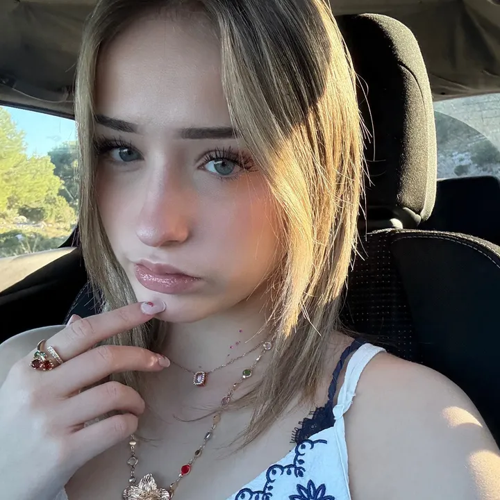 anna.avieraaa