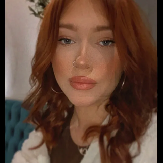 @kelsiemills123