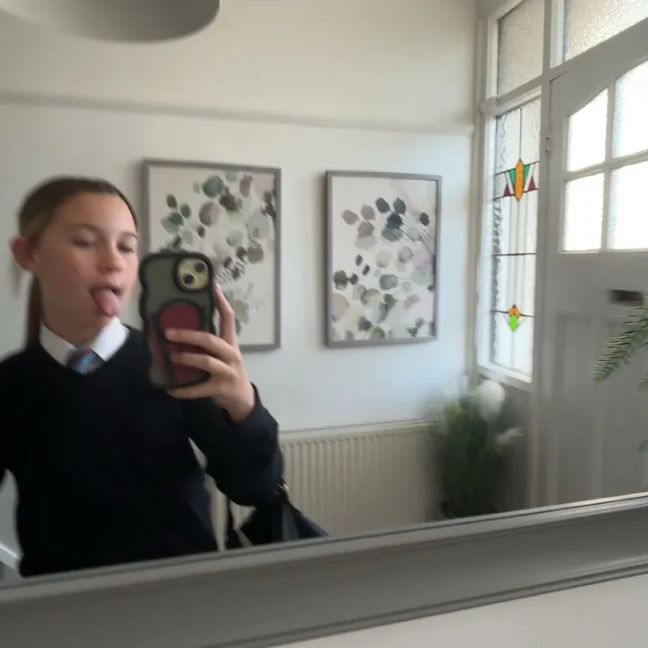 @allanaxmainx
